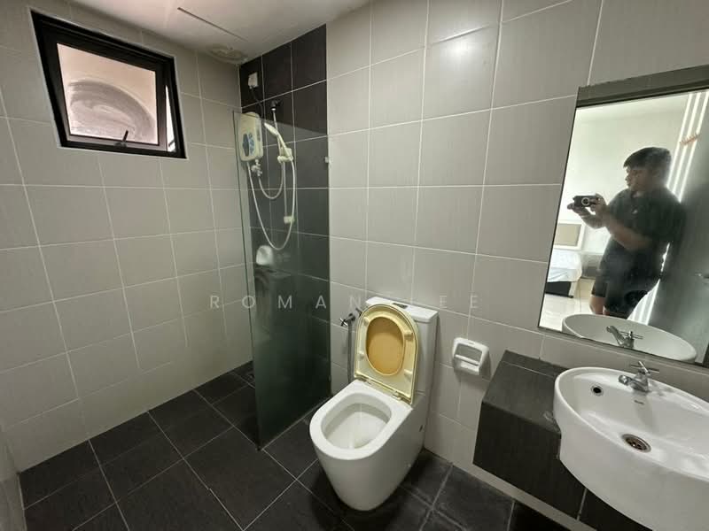 Servis Apartment untuk Disewa di Evo Soho Suite - Roman Lee - Bathroom - PropertyGuru.com.my