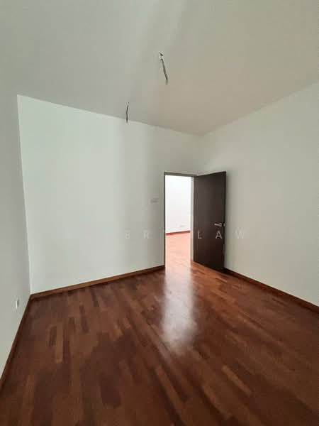 2-storey Terraced House for Sale in Bandar Kinrara Seksyen 1 (Bandar Kinrara) - Robert Law - Interior - PropertyGuru.com.my
