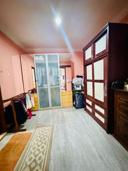 Rumah Berkembar untuk Dijual di Ukay Perdana (Ulu Kelang) - Asyraf Azman - Bedroom - PropertyGuru.com.my