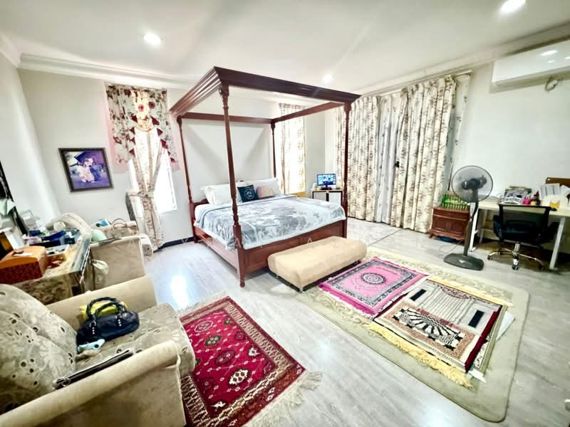 Rumah Berkembar untuk Dijual di Ukay Perdana (Ulu Kelang) - Asyraf Azman - Bedroom - PropertyGuru.com.my