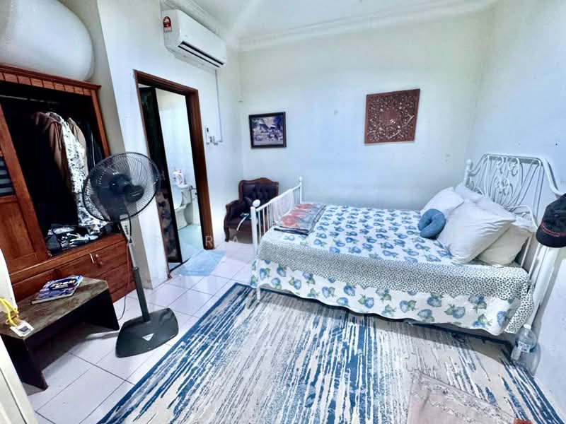 Rumah Berkembar untuk Dijual di Ukay Perdana (Ulu Kelang) - Asyraf Azman - Bedroom - PropertyGuru.com.my