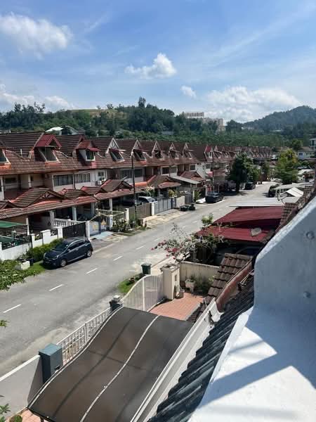 Rumah Teres 2.5 Tingkat untuk Dijual di Ampang Jaya (Ampang) - Shaziery Iskandar - Exterior - PropertyGuru.com.my