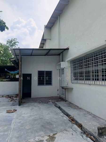 Factory for Rent in Taman Chandan Raya (Menglembu) - Angie Wong - Exterior - PropertyGuru.com.my