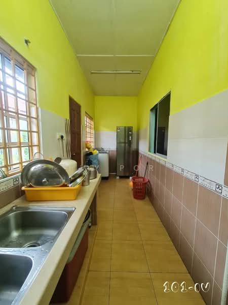 Rumah Teres 1 Tingkat untuk Dijual di Telok Panglima Garang (Selangor) - Ivy Por - Kitchen - PropertyGuru.com.my
