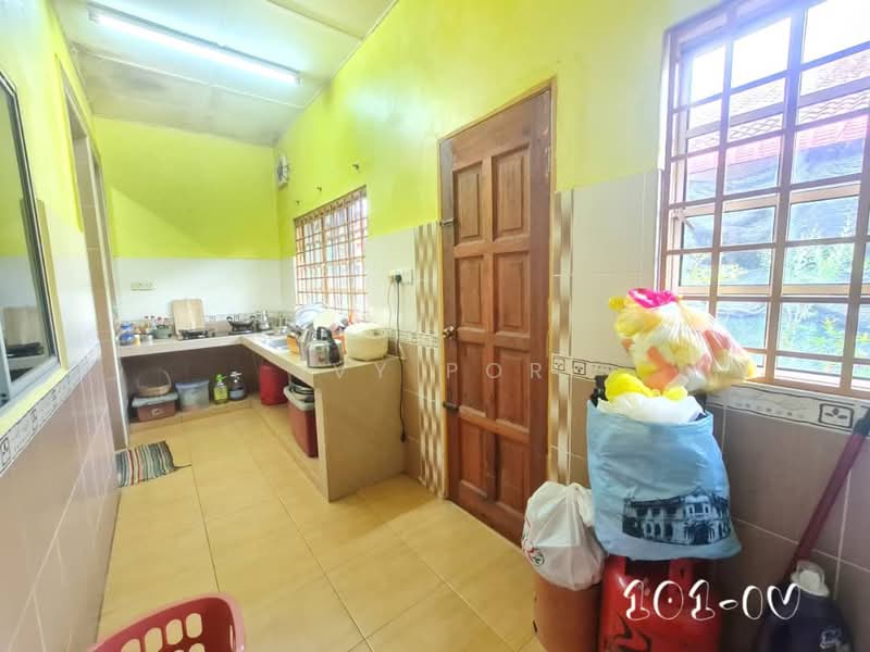 Rumah Teres 1 Tingkat untuk Dijual di Telok Panglima Garang (Selangor) - Ivy Por - Kitchen - PropertyGuru.com.my