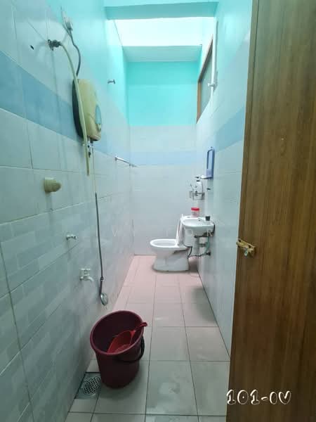 Rumah Teres 1 Tingkat untuk Dijual di Telok Panglima Garang (Selangor) - Ivy Por - Bathroom - PropertyGuru.com.my