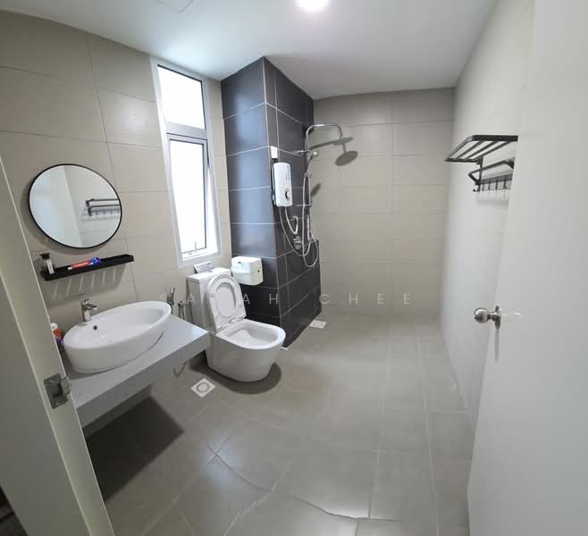 Servis Apartment untuk Disewa di MIRAI Residences - Sarah Chee - Bathroom - PropertyGuru.com.my
