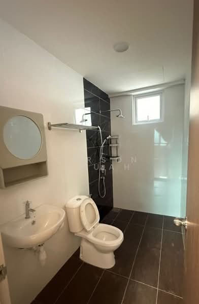 Kondominium untuk Disewa di Zen 6 - Carson Chuah - Bathroom - PropertyGuru.com.my