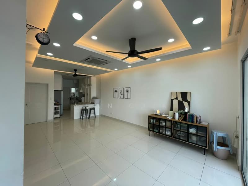 2-storey Terraced House for Sale in Bandar Gamuda Gardens (Rawang) - Alan Chin - Living Room - PropertyGuru.com.my