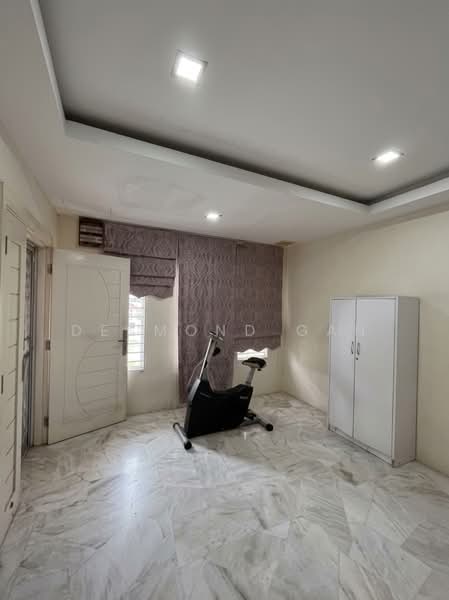 Untuk Disewa - Usj 1