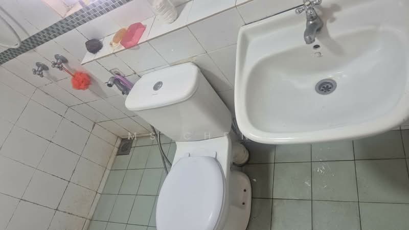 Kondominium untuk Disewa di Seri Maya Condominium - Ms Cheng - Bathroom - PropertyGuru.com.my