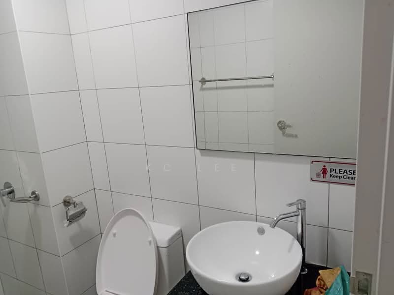 Servis Apartment untuk Disewa di Chambers - KC Lee - Bathroom - PropertyGuru.com.my