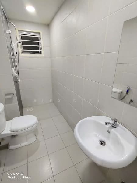Kondominium untuk Disewa di Residensi KepongMas - Alex Seet - Bathroom - PropertyGuru.com.my