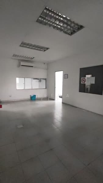 Gudang untuk Disewa di Seksyen 27 (Shah Alam) - Selena Yeo - Interior - PropertyGuru.com.my