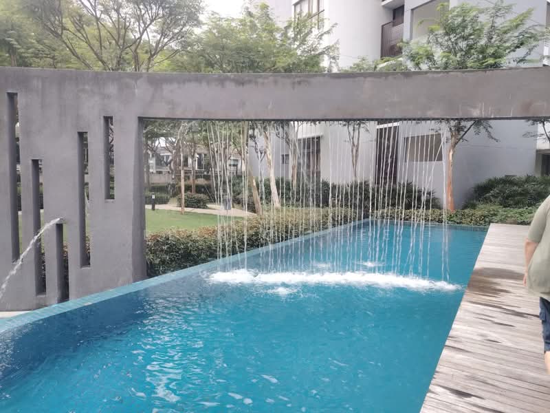 Apartment for Sale at Senibong Cove - The WaterEdge Residences - Bernice Tee - Pool - PropertyGuru.com.my