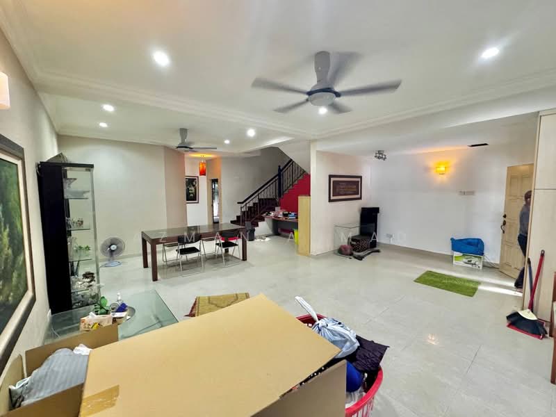 2-storey Terraced House for Sale in Bukit Jelutong (Shah Alam) - Azman Ahmad - PropertyGuru.com.my