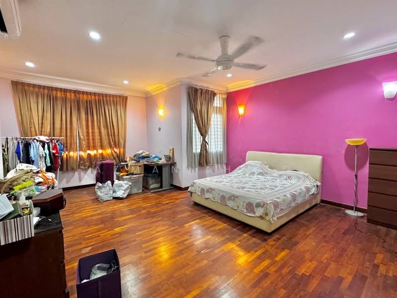2-storey Terraced House for Sale in Bukit Jelutong (Shah Alam) - Azman Ahmad - PropertyGuru.com.my