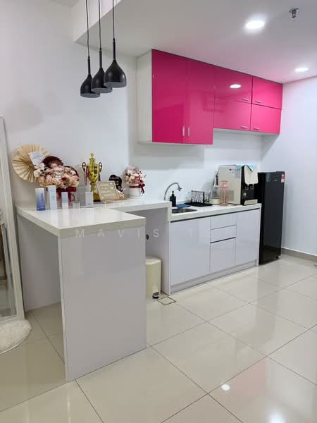 Kediaman Servis untuk Disewa di Trefoil @ Setia City - Mavis Teh - Kitchen - PropertyGuru.com.my