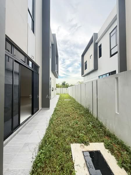 Semi-Detached House for Sale in Taman Sutera Utama (Skudai) - Sharon Ng - Exterior - PropertyGuru.com.my