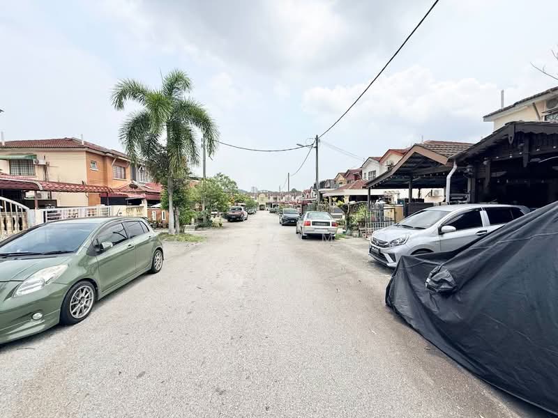 Rumah Teres 2 Tingkat untuk Dijual di Bandar Tasik Puteri (Rawang) - Izzat Zamros - Exterior - PropertyGuru.com.my