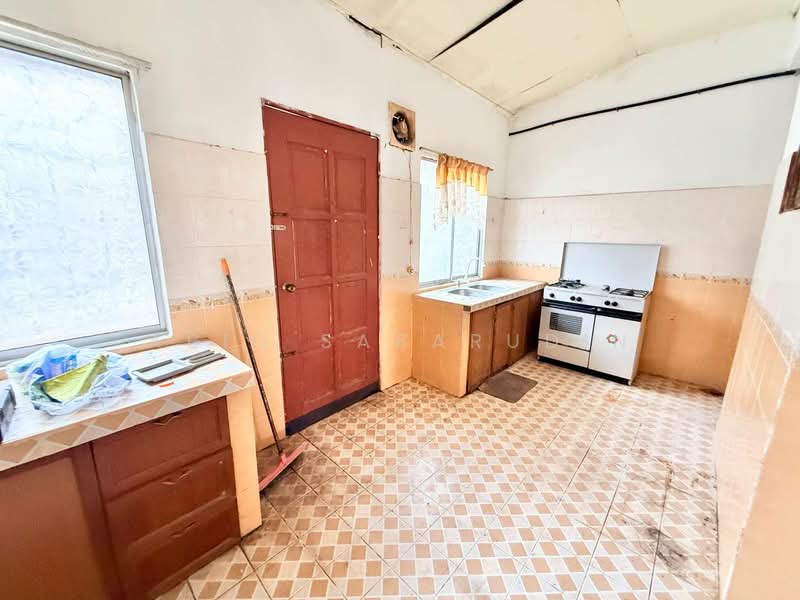 2-storey Terraced House for Sale in Bandar Tasik Puteri (Rawang) - Abid Sabarudin - Kitchen - PropertyGuru.com.my