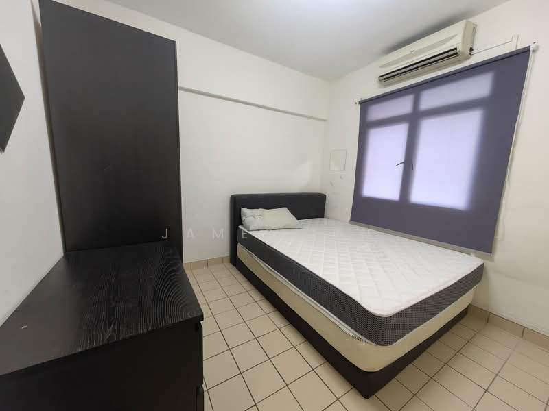 Condominium for Rent at Perdana Exclusive - James Tan - Bedroom - PropertyGuru.com.my