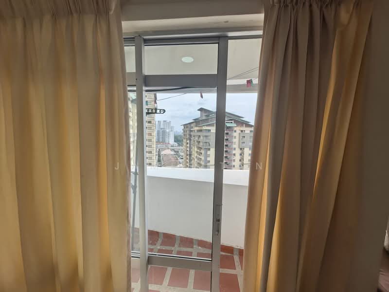 Condominium for Rent at Perdana Exclusive - James Tan - View - PropertyGuru.com.my