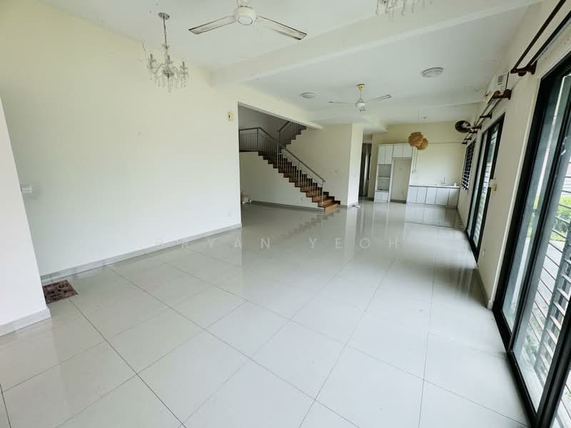 2-storey Terraced House for Sale in Denai Alam (Shah Alam) - Bryan Yeoh - Living Room - PropertyGuru.com.my