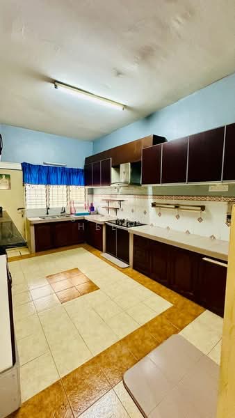 Terraced House for Sale in Taman Bayu Perdana (Klang) - SAIFUL HELMI - Kitchen - PropertyGuru.com.my