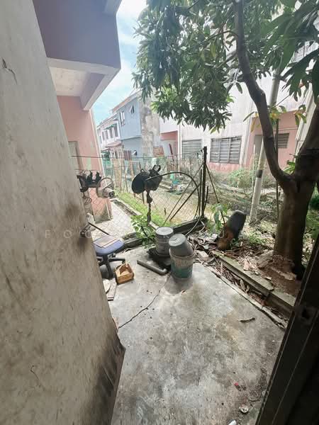 2-storey Terraced House for Sale in Taman Pelangi (Rawang) - Kelton Foo - Exterior - PropertyGuru.com.my