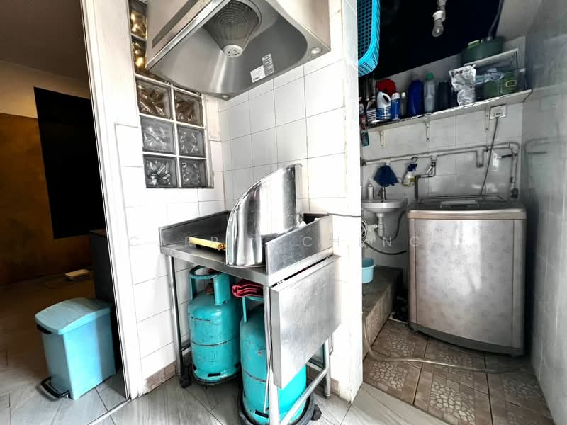 Condominium for Rent at Faber Ria - Carrie Cheng - Wet Kitchen and Laundry area - PropertyGuru.com.my