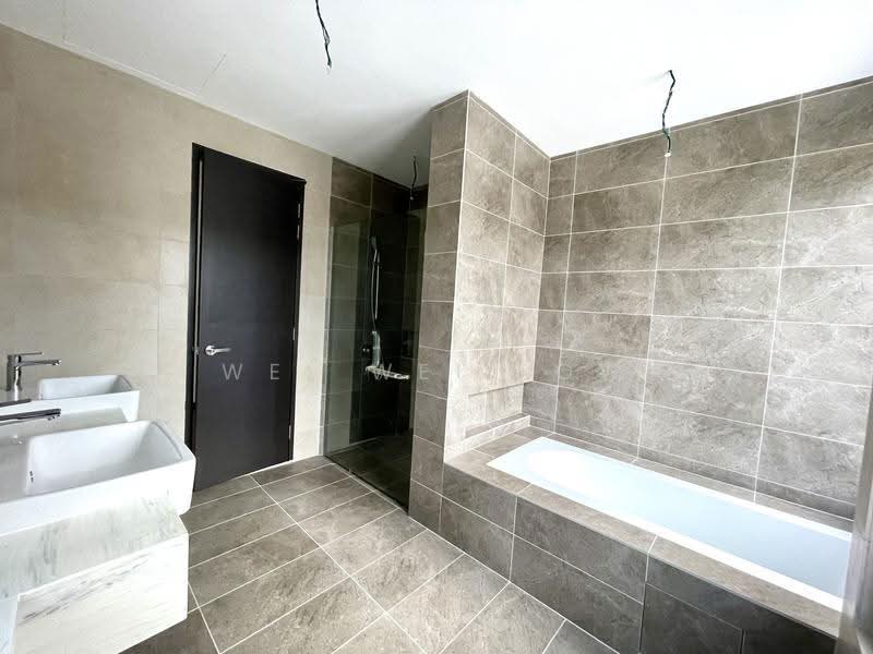 Terraced House for Sale in Kota Kemuning (Shah Alam) - Wei Wei Low - Bathroom - PropertyGuru.com.my
