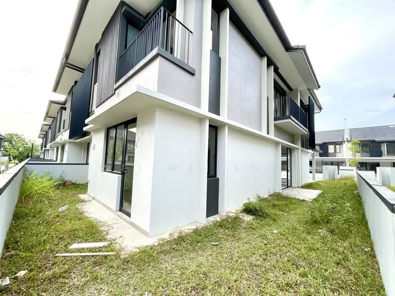 Terraced House for Sale in Kota Kemuning (Shah Alam) - Wei Wei Low - Exterior - PropertyGuru.com.my