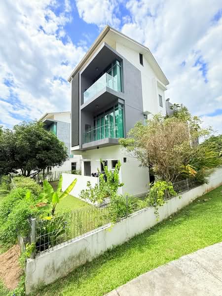 Rumah Banglo untuk Dijual di Cyberjaya (Selangor) - Nurain . - Exterior - PropertyGuru.com.my