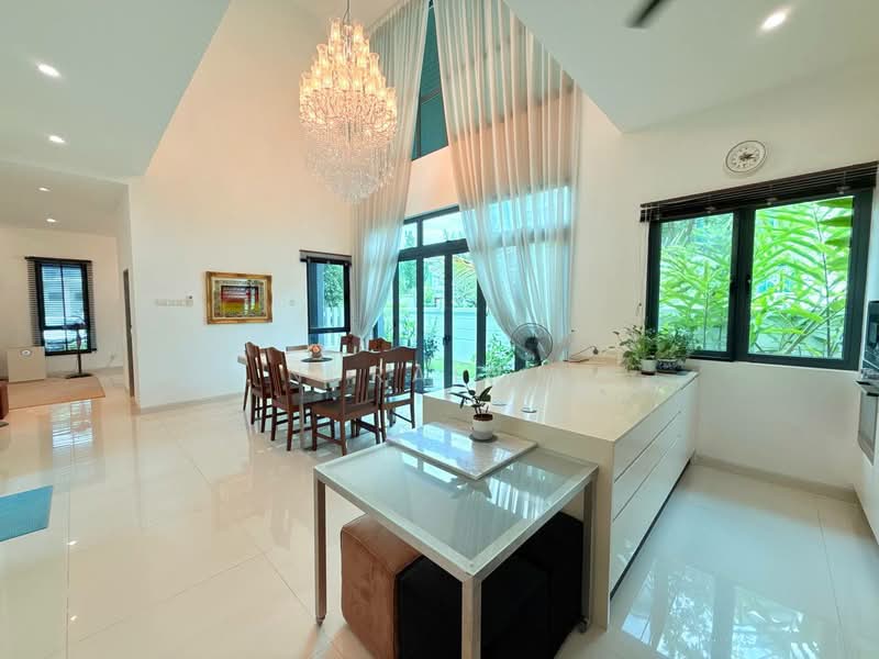 Rumah Banglo untuk Dijual di Cyberjaya (Selangor) - Nurain . - Dining Room - PropertyGuru.com.my