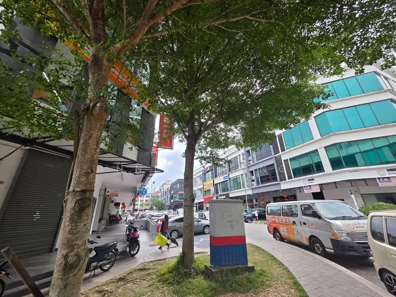 Kedai / Pejabat untuk Dijual di Bandar Kinrara Seksyen 5 (Bandar Kinrara) - Annie Chong - Exterior - PropertyGuru.com.my