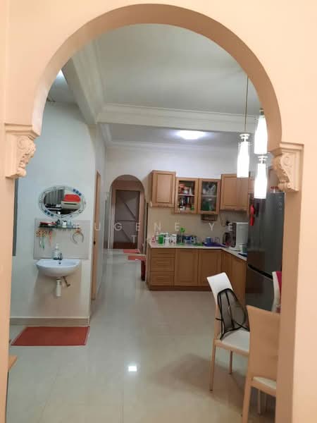 1-storey Terraced House for Sale in Mount Erskine (Tanjung Tokong) - Eugene YE Tan - Kitchen - PropertyGuru.com.my