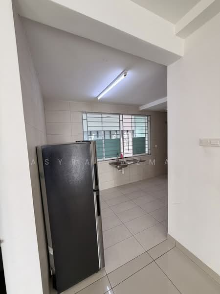 Condominium for Sale at Vision Residence - Asyraf Azman - Kitchen - PropertyGuru.com.my