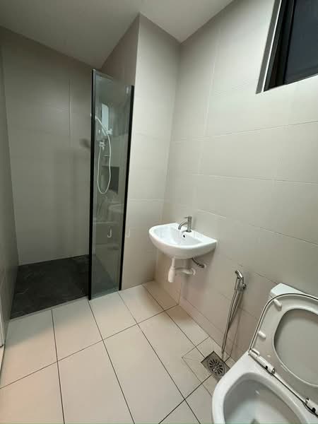 Kondominium untuk Disewa di Trinity Wellnessa - JJ Lim - Bathroom - PropertyGuru.com.my
