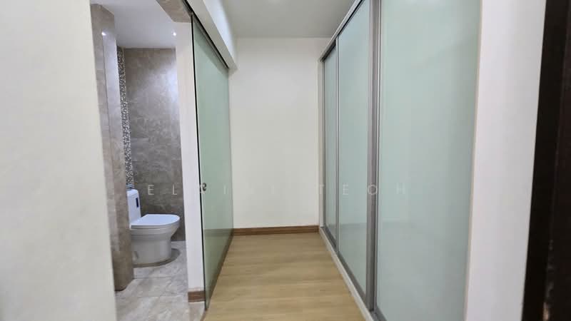 Service Residence for Sale at The Elements - Elaine Teoh - Bathroom - PropertyGuru.com.my