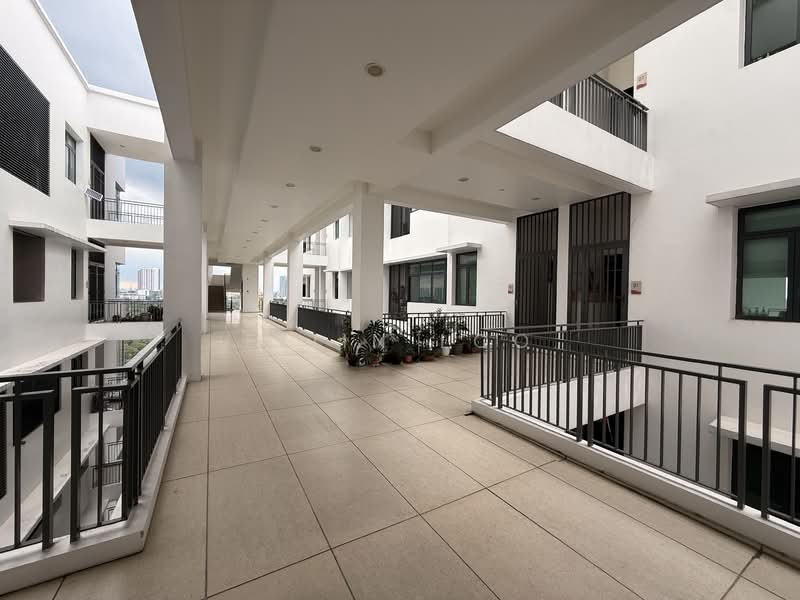 Apartment for Sale at Ponderosa Lakeside Apartment - Eliin Loo - Corridor - PropertyGuru.com.my