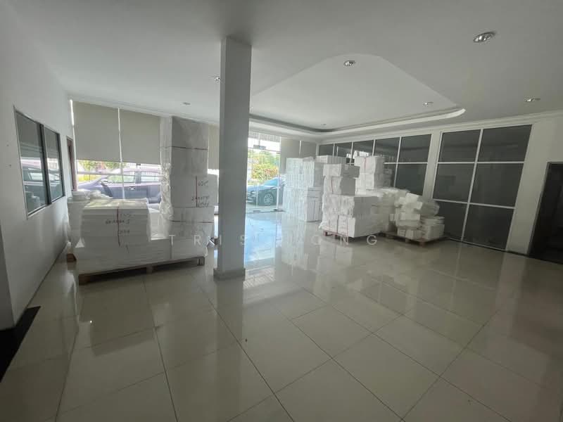 Factory for Sale in Bandar Bukit Beruntung (Bukit Beruntung) - Tris Jong - Interior - PropertyGuru.com.my