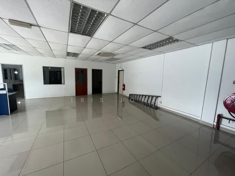 Factory for Sale in Bandar Bukit Beruntung (Bukit Beruntung) - Tris Jong - Interior - PropertyGuru.com.my