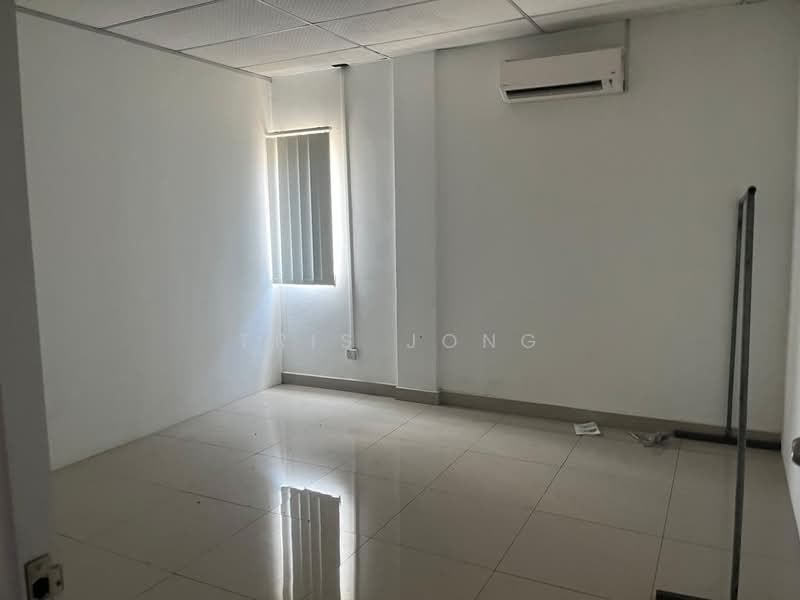 Factory for Sale in Bandar Bukit Beruntung (Bukit Beruntung) - Tris Jong - Interior - PropertyGuru.com.my
