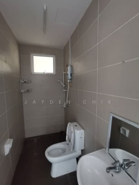 Condominium for Rent at 7 Tree Seven Residence - Jayden Chik - Bathroom - PropertyGuru.com.my