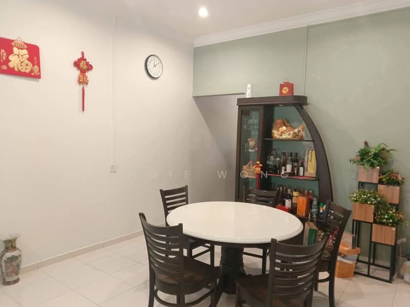 Rumah Teres 2.5 Tingkat untuk Dijual di Ipoh (Perak) - Angie Wong - Dining Room - PropertyGuru.com.my