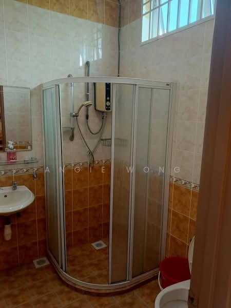Rumah Teres 2.5 Tingkat untuk Dijual di Ipoh (Perak) - Angie Wong - Bathroom - PropertyGuru.com.my