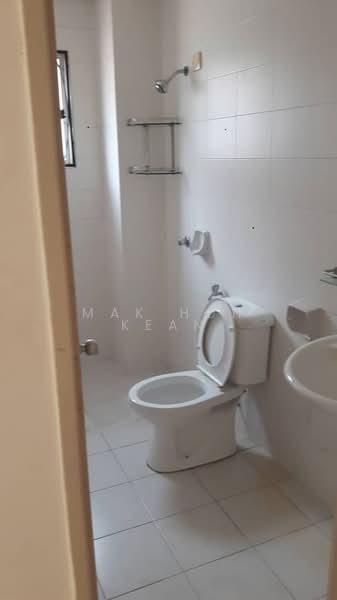2-storey Terraced House for Sale in Puchong (Selangor) - Mak Hon Kean - Bathroom - PropertyGuru.com.my