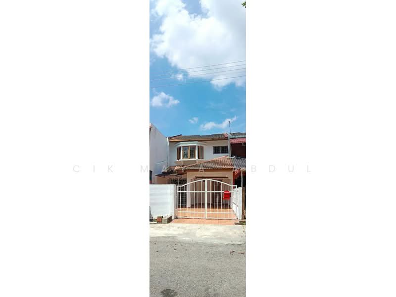 2-storey Terraced House for Sale in Pandan Perdana (Ampang) - Cik Maya Abdul - Exterior - PropertyGuru.com.my