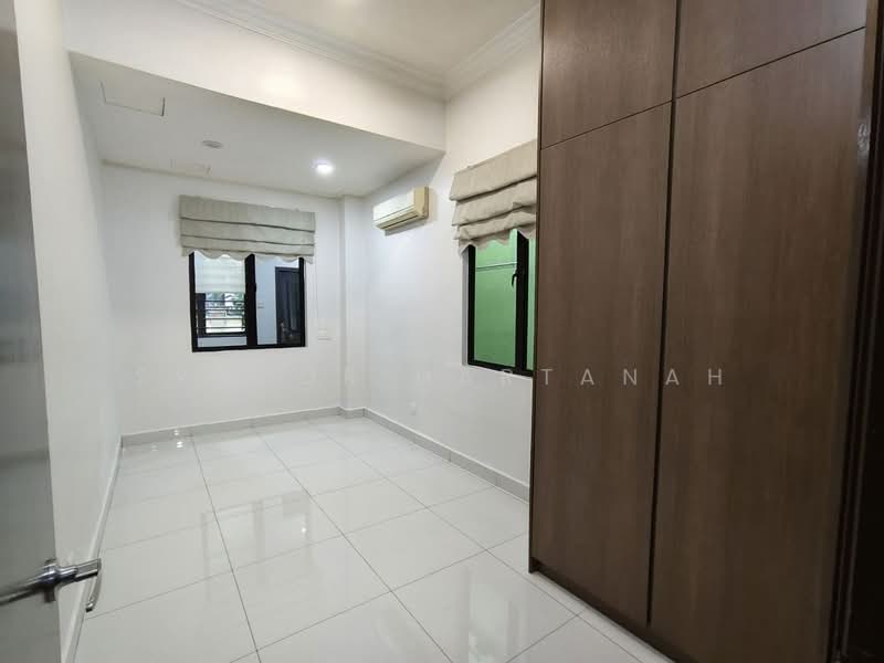 Terraced House for Sale in Alam Impian (Shah Alam) - Syukor Hartanah - Bedroom - PropertyGuru.com.my